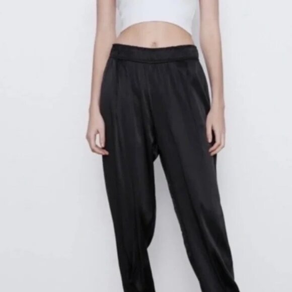 New Zara Women's Pull On Navy Trousers Jogger Style Pants with Elastic Waistband - Picture 4 of 10